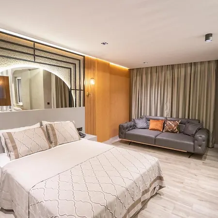 Hotel & (adults Only) *