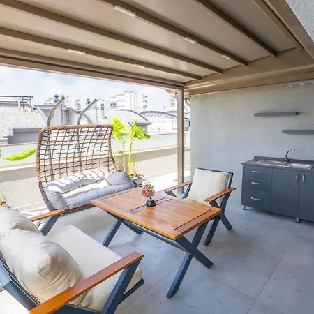 Hotel & (adults Only) *