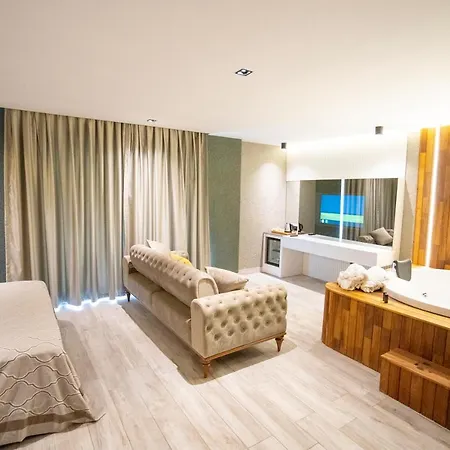 Hotel & (adults Only) *