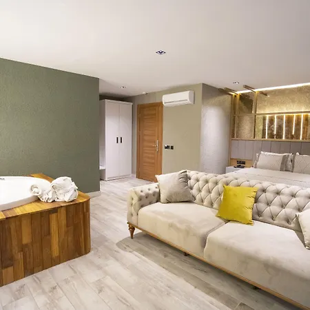 Hotel & (adults Only)